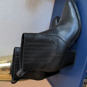 NEW J.Crew Black Leather Chelsea Western Booties Size 9.5